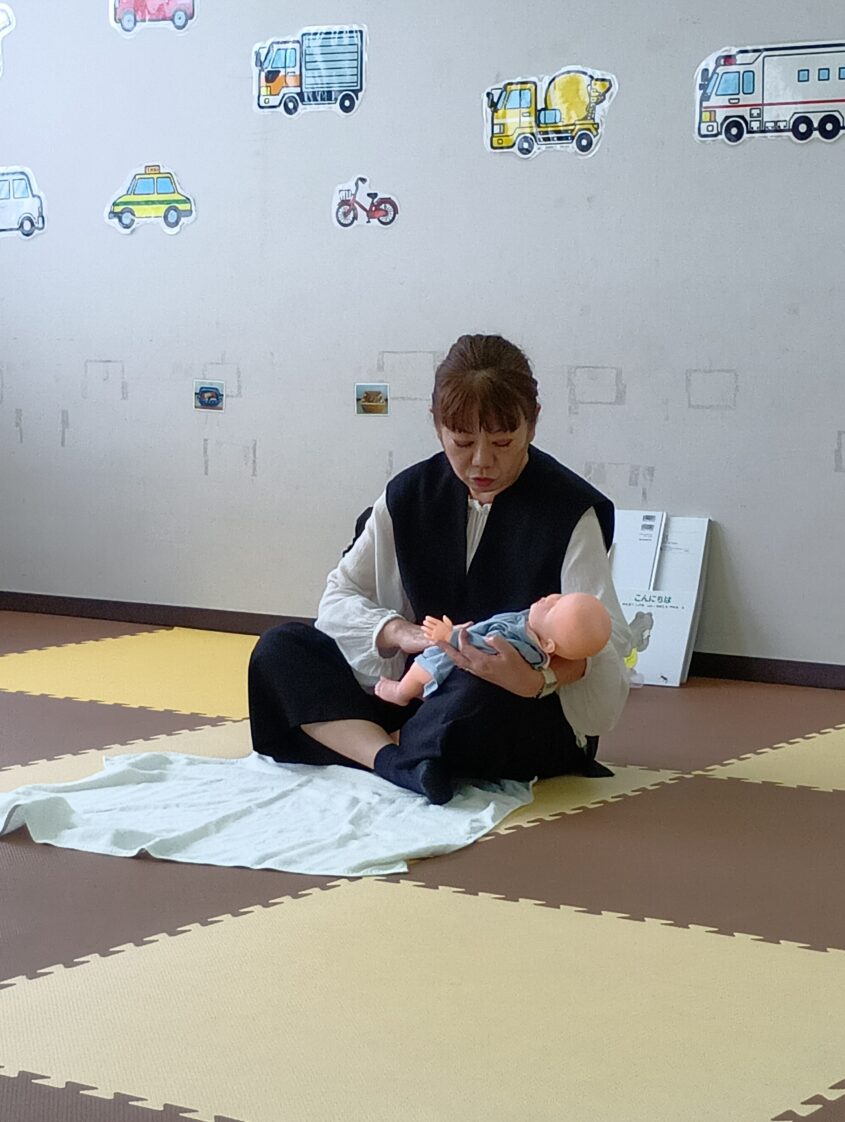 0歳さん、あつまれ～！のサムネイル画像