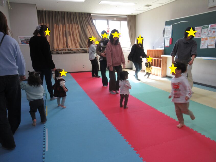 親子でリトミックのサムネイル画像