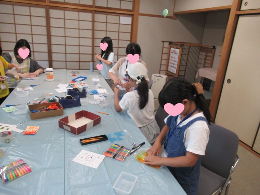 工作クラブ（8月）のサムネイル画像