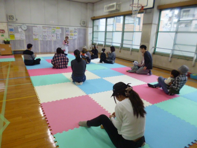 リズムあそびやday（１０月）のサムネイル画像