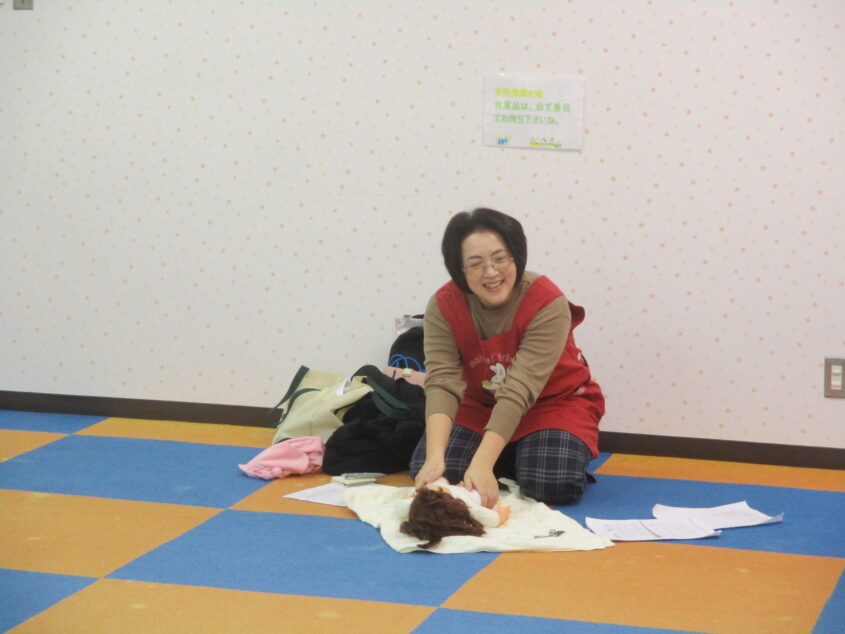 ベビーマッサージのサムネイル画像