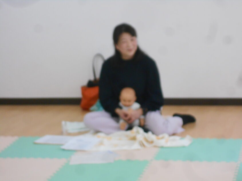 3月「ベビーマッサージ」のサムネイル画像